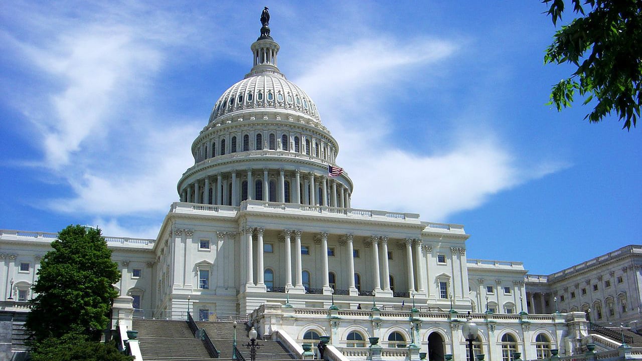 Kongres SAD usvojio predlog zakona kojim se sprečava nova blokada vlade 1