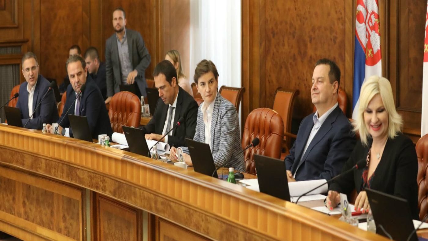 Vlada odobrila zapošljavanje 100 lekara i pomoć Republici Srpskoj 1