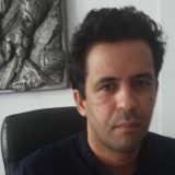 Pisac koji juri za čitaocima treba da bude kamenovan 1