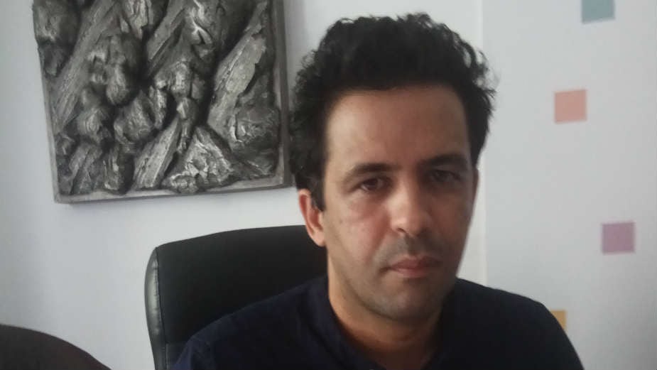 Pisac koji juri za čitaocima treba da bude kamenovan 1