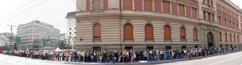 Na obilazak Narodnog muzeja čekalo se i po nekoliko sati 2