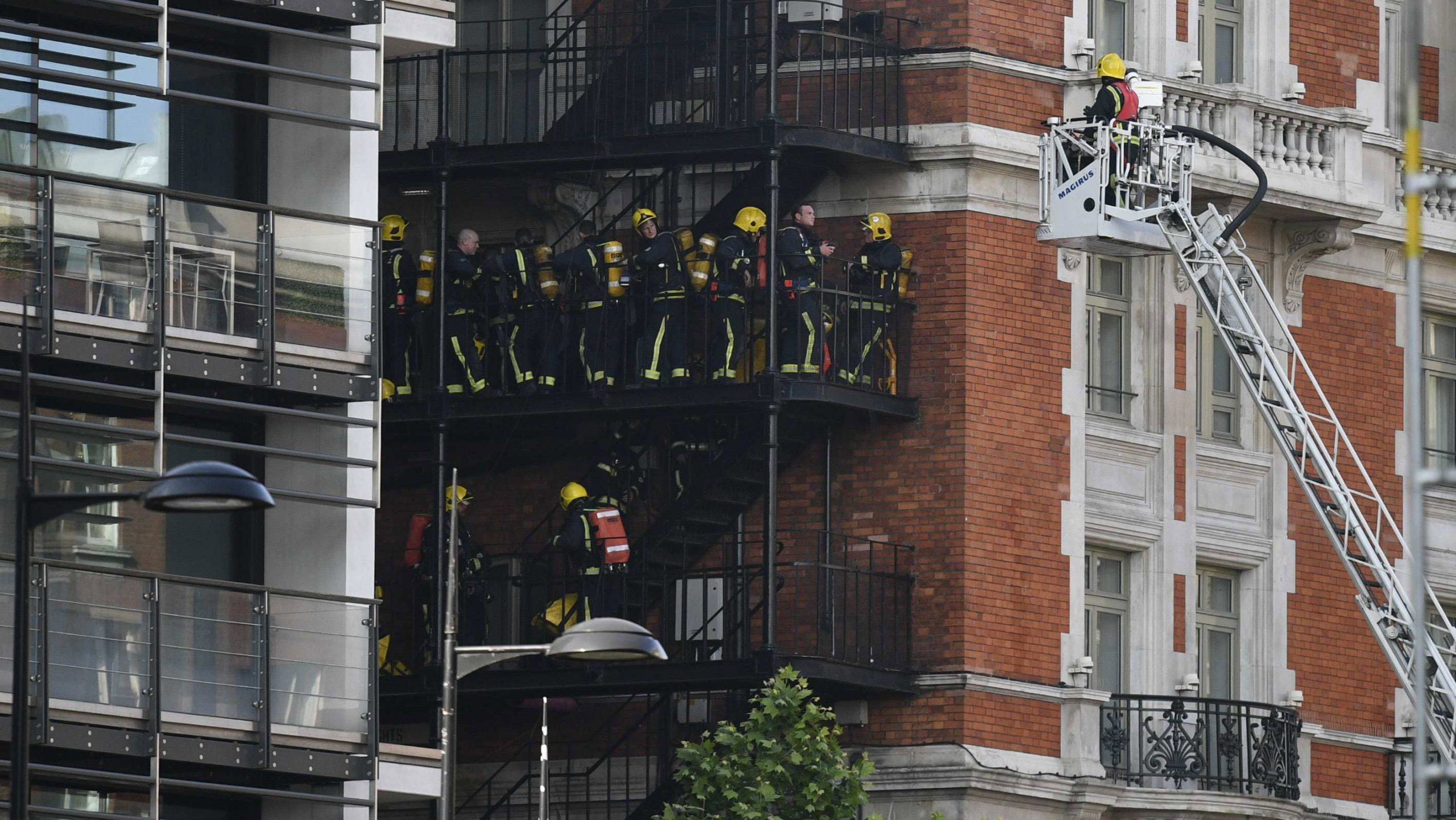 Požar u hotelu u centru Londona 1