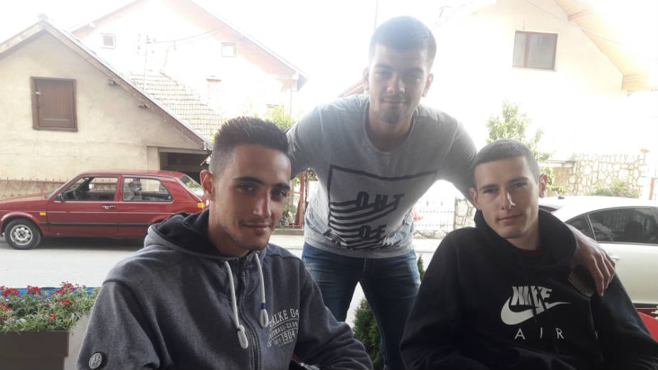 Budućnost pripada njima 1 Budućnost pripada njima 1