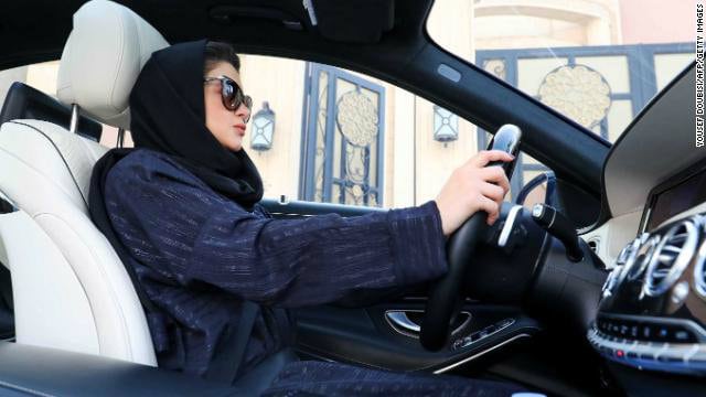 Saudijke konačno za volanom (VIDEO) 1