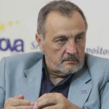 Većina opozicionara protiv bojkota parlamenta 7