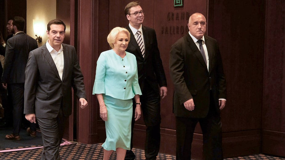 Zašto se predsednik Srbije sastaje sa premijerima drugih država? 1