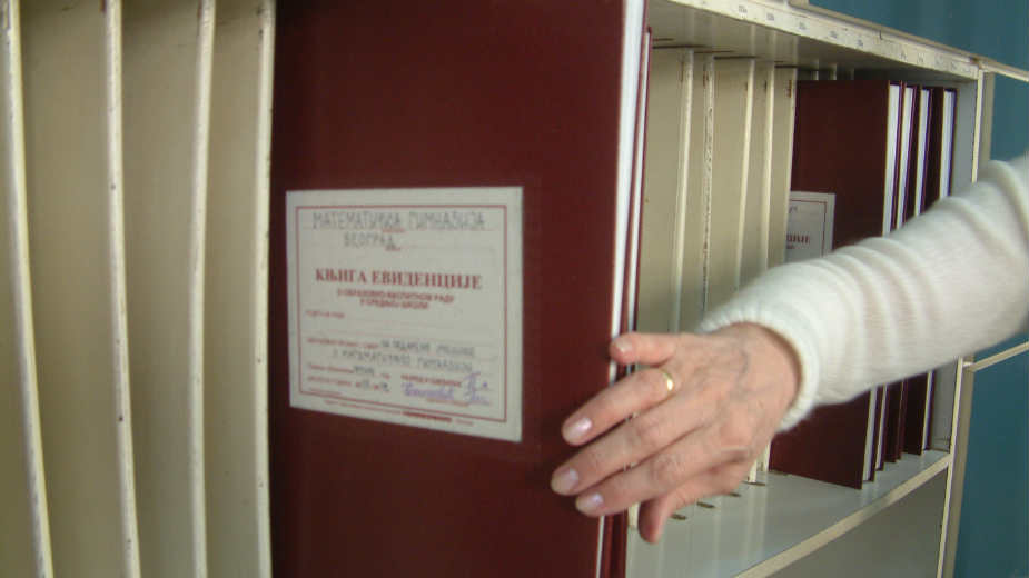 Više od 25.000 prosvetara zaposleno na određeno 1