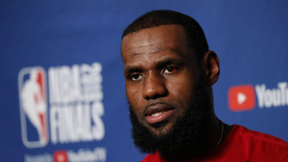 Lebron Džejms: Košarkaški kralj 1