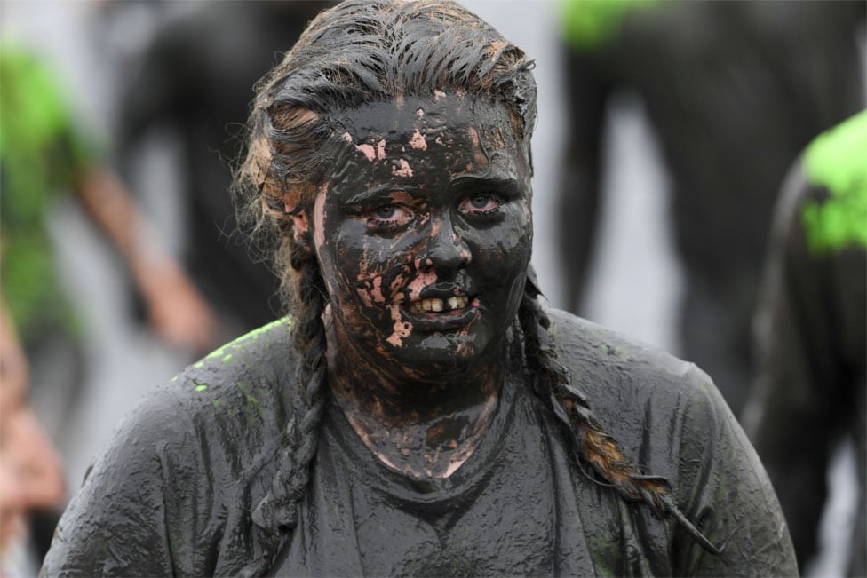 Takmičari Olimpijskih igara u blatu u nemačkom gradu Brunsbitelu