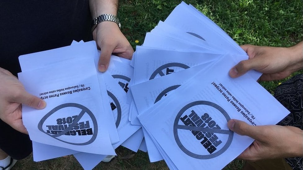 Aktivisti Beogradske omladinske akcije podižu svest posetilaca Lida
