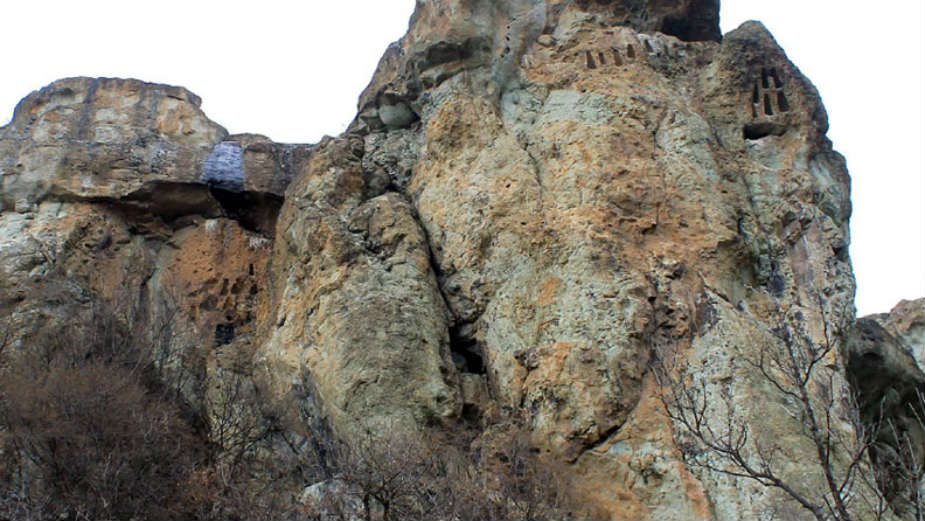 Bugarska: Misterija neobičnih stena 1