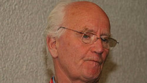 Umro Torvald Stoltenberg 1