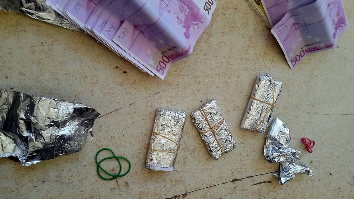 Na Gradini zaplenjeno više od kilograma zlata i 43.000 evra 1