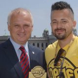 Vesić ugostio učesnike karavana prijateljstva „Onelife rally” 2