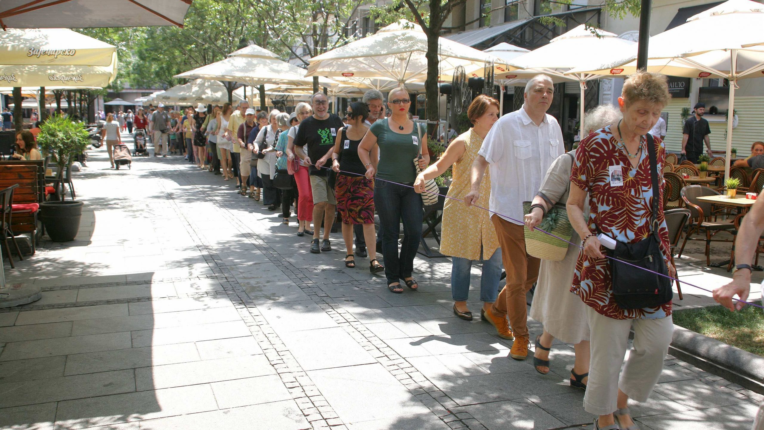 Živi lanac dobrih namera Grafičkog kolektiva 1