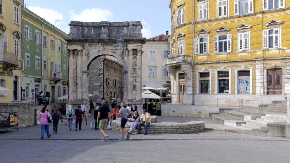 Pulu otvara film "Aleksi" 1 Pulu otvara film "Aleksi" 1