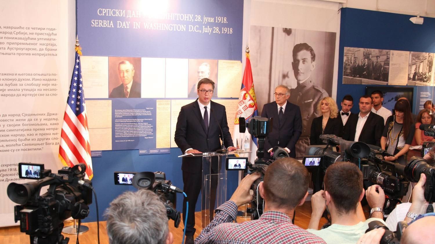 Vučić: Amerika da poštuje Srbiju onako kako Srbija poštuje Ameriku 1