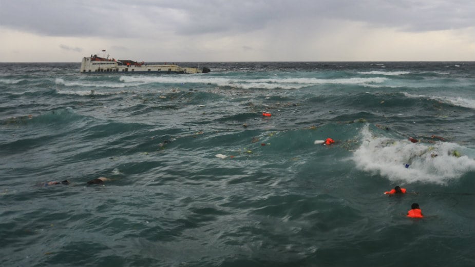 Indonezija: 24 stradalih u brodolomu 1