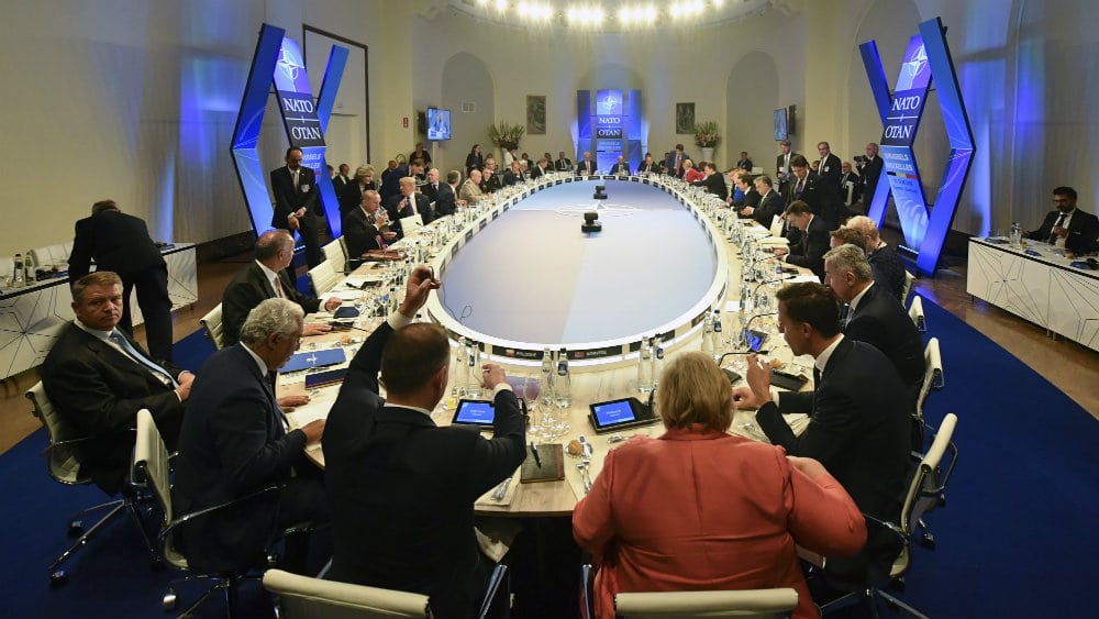 NATO ne želi da se uključi u razgovore Kosova i Srbije 1