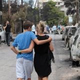 Najmanje 74 žrtve požara u Grčkoj, proglašena trodnevna žalost (VIDEO) 5