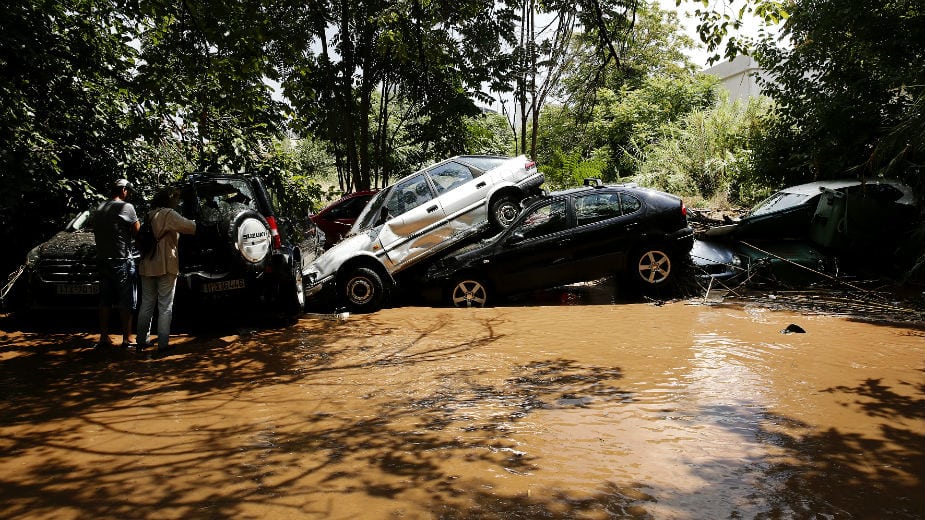 Posle katastrofalnih požara, velika oluja u Atini 1