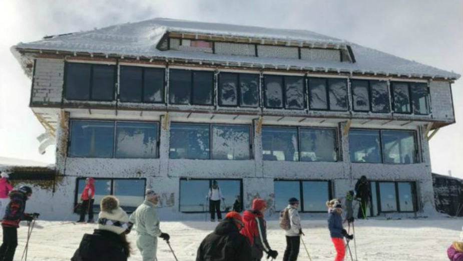 Nikom ne pada na pamet da sruši hotel na Pančićevom vrhu 1