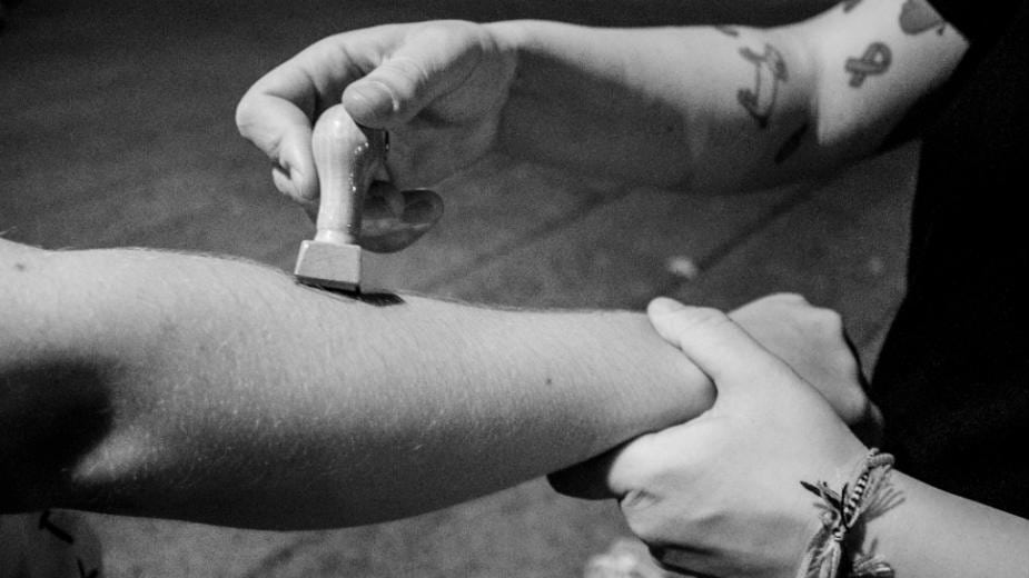 Napuštanje bezbednog režima u Gete Institutu 1