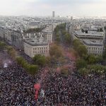 Kako su Francuzi proslavili zlato? (FOTO) 7 Kako su Francuzi proslavili zlato? (FOTO) 7