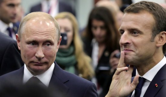 Jelisejska palata: Putin obećao Makronu da će sačuvati civile 13