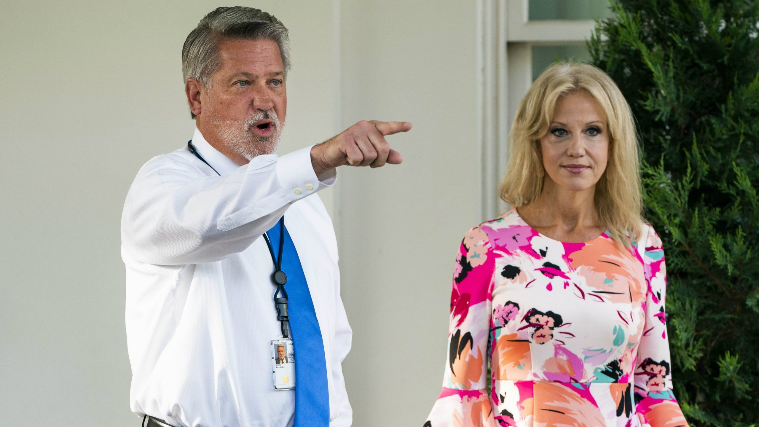 SAD: Novinarka izbačena zbog “neprikladnih” pitanja 1