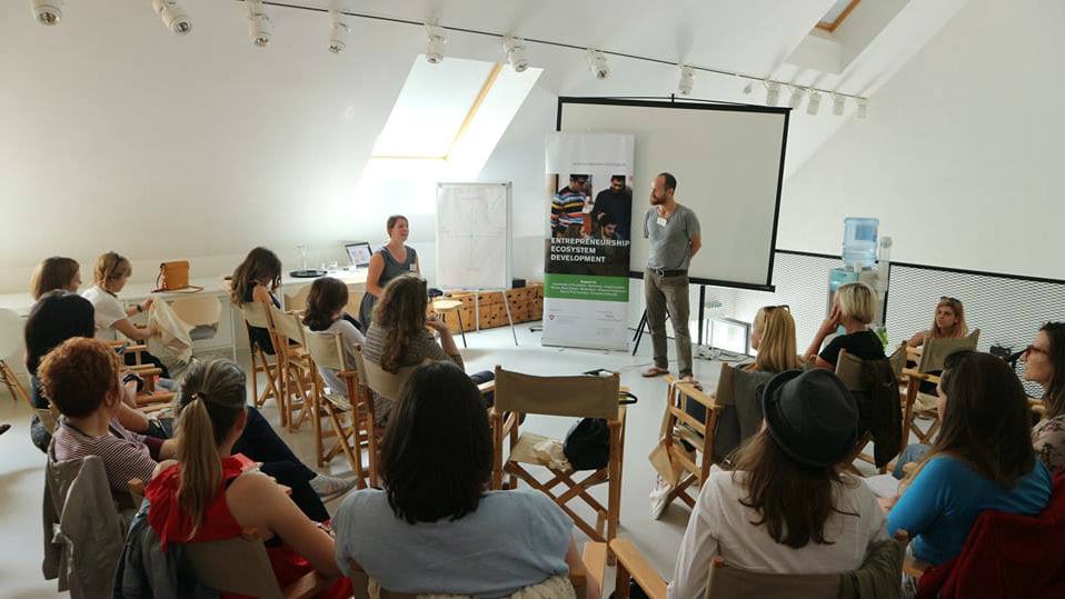 Seminar Švajcarskog preduzetničkog programa okupio 30 žena preduzetnica 1