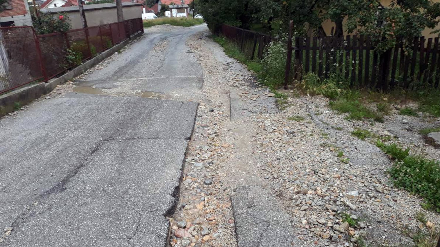 Najavili protest zbog raskopane ulice 1