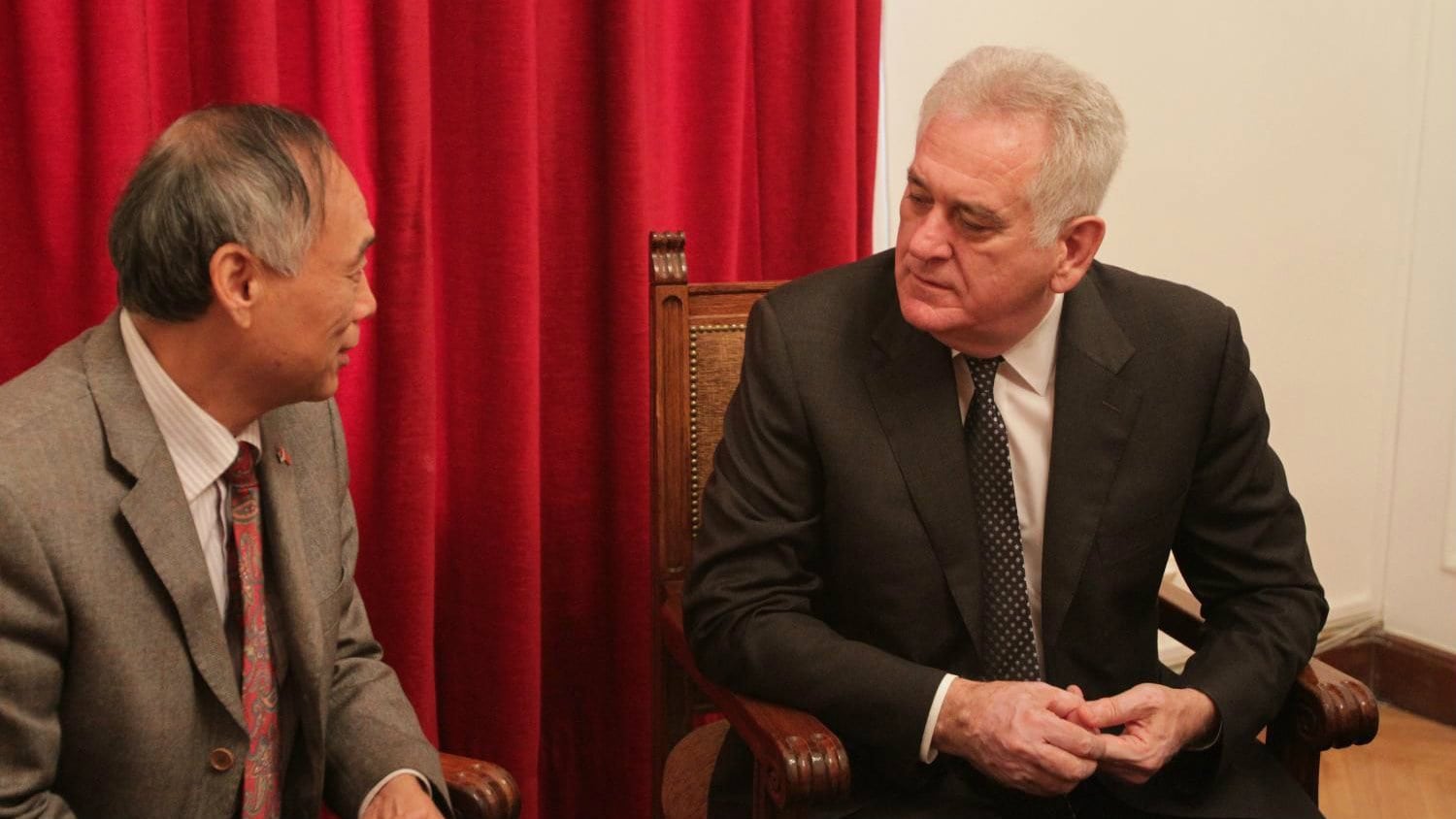 Nikoliću uručeno pismo predsednika Kine 1