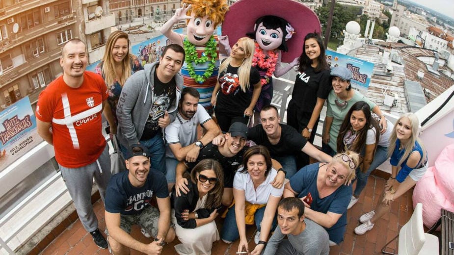 Drakulini zet i ćerka prošetali Beogradom 1