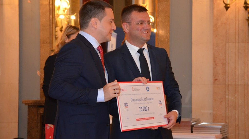Opštini Bela Palanka treće mesto u nagradnoj igri "Uzmi račun i pobedi" 1