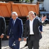 Umesto za sirotinju, vlast novac rasipa na jarbole 7