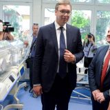 Vučić: Nestajemo kao nacija 12