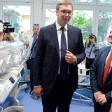 Vučić: Nestajemo kao nacija 10