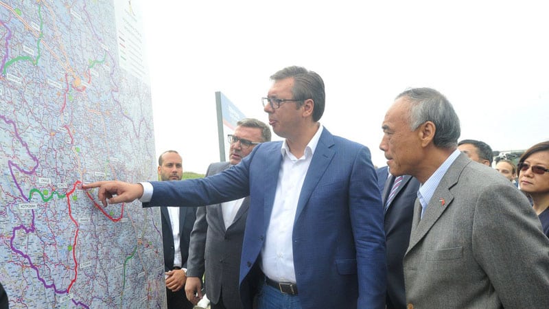 Tito gradio industriju i energetiku, Vučić samo puteve 1