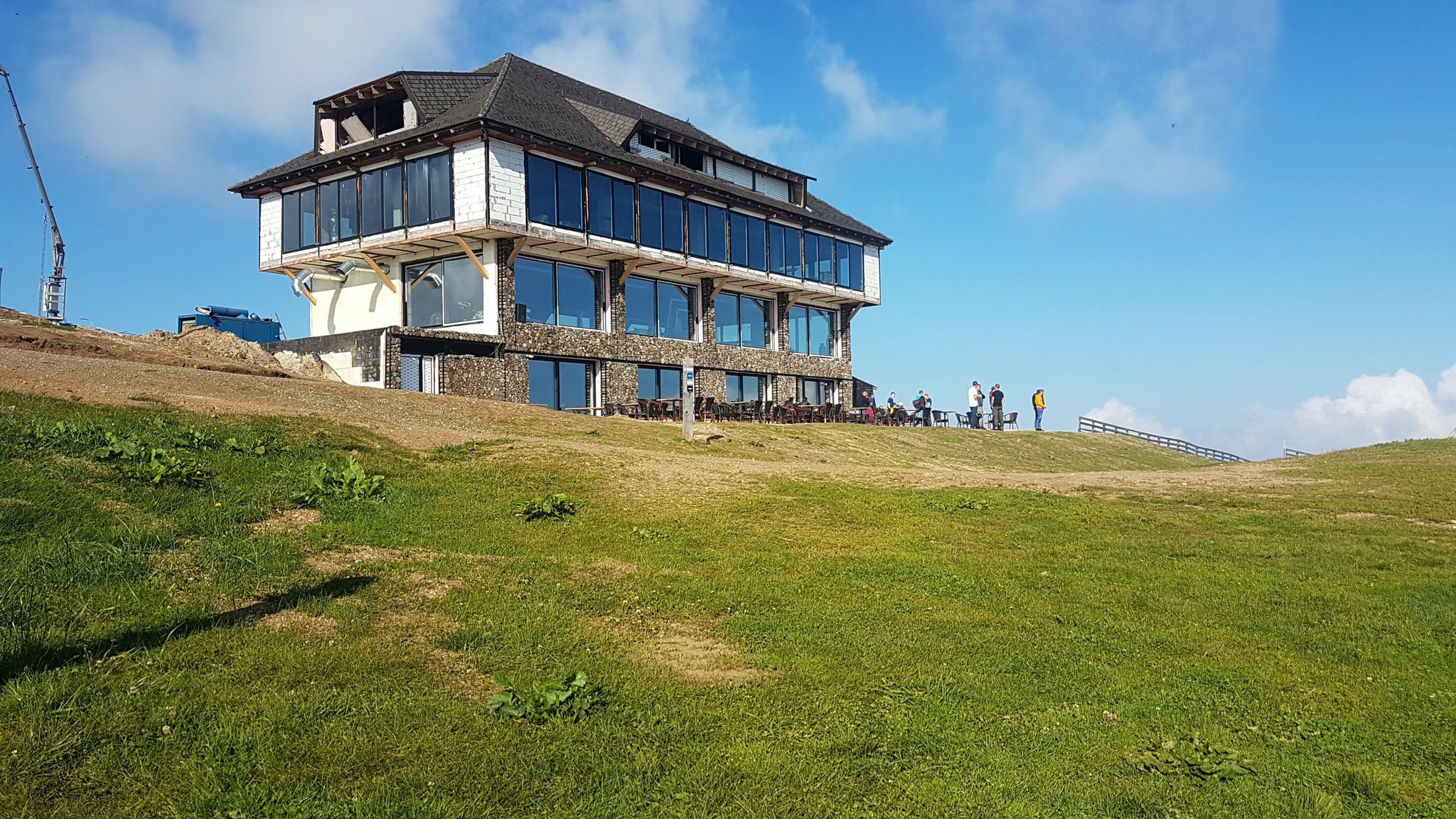 MUP: Morate da probate da srušite bez nas; Mihajlović: Mi bez vas ne rušimo ništa 1