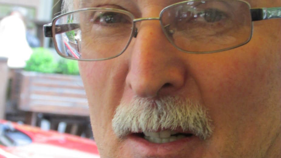 Nacionalistički duh iz boce 1 Nacionalistički duh iz boce 1