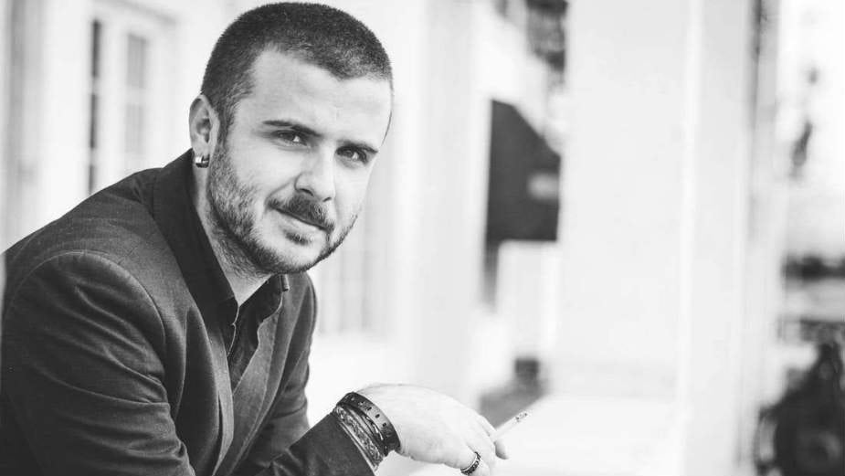 U ime svih nas iz devedeset i neke 1