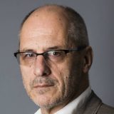 "Kult ličnosti" potisnuo regulativu 5