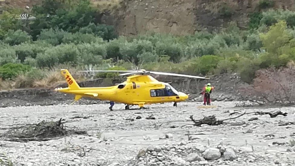 Helikopter u potrazi za nestalim ljudima