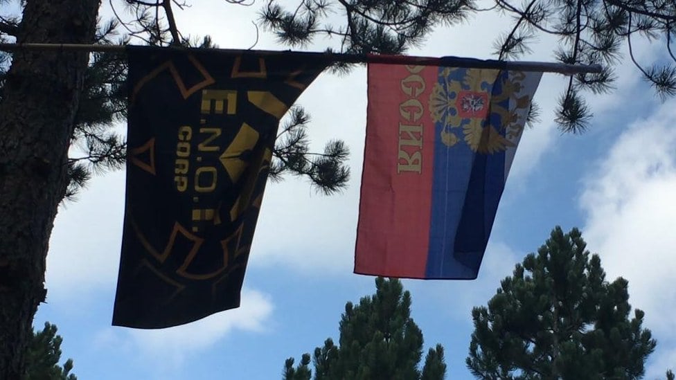 Patriotizam, tradicija i obuka: ko organizuje vojno-patriotske kampove 1 Zastvae na kampu na Zlatiboru