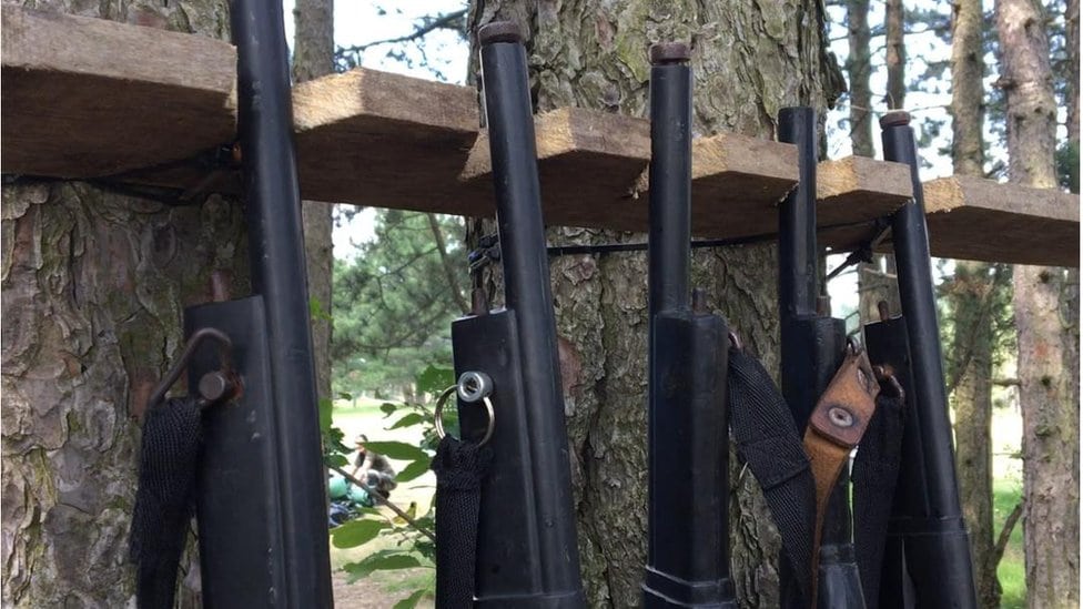 Patriotizam, tradicija i obuka: ko organizuje vojno-patriotske kampove 4 Plastične puške