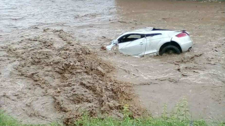 Poplava zbog pucanja brane? 1 Poplava zbog pucanja brane? 1