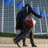 Raste nepoverenje mladih prema EU 6