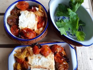 Saganaki- Zapečen sir u rerni sa čeri paradajzom (recept) 3