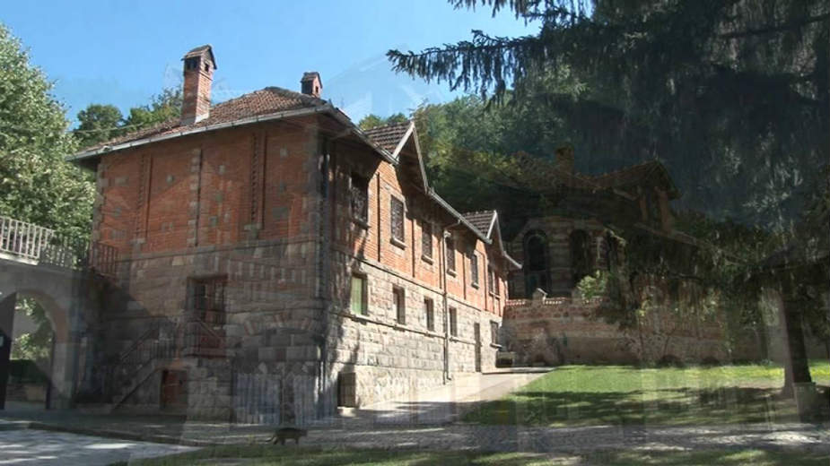 Knić (2): Porodične i druge priče 1